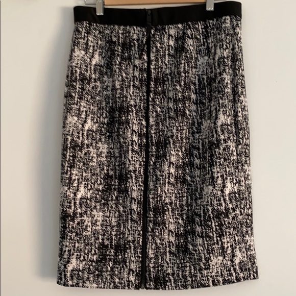 Vince Camuto Black and White Panel Pencil Skirt - Picture 3 of 4